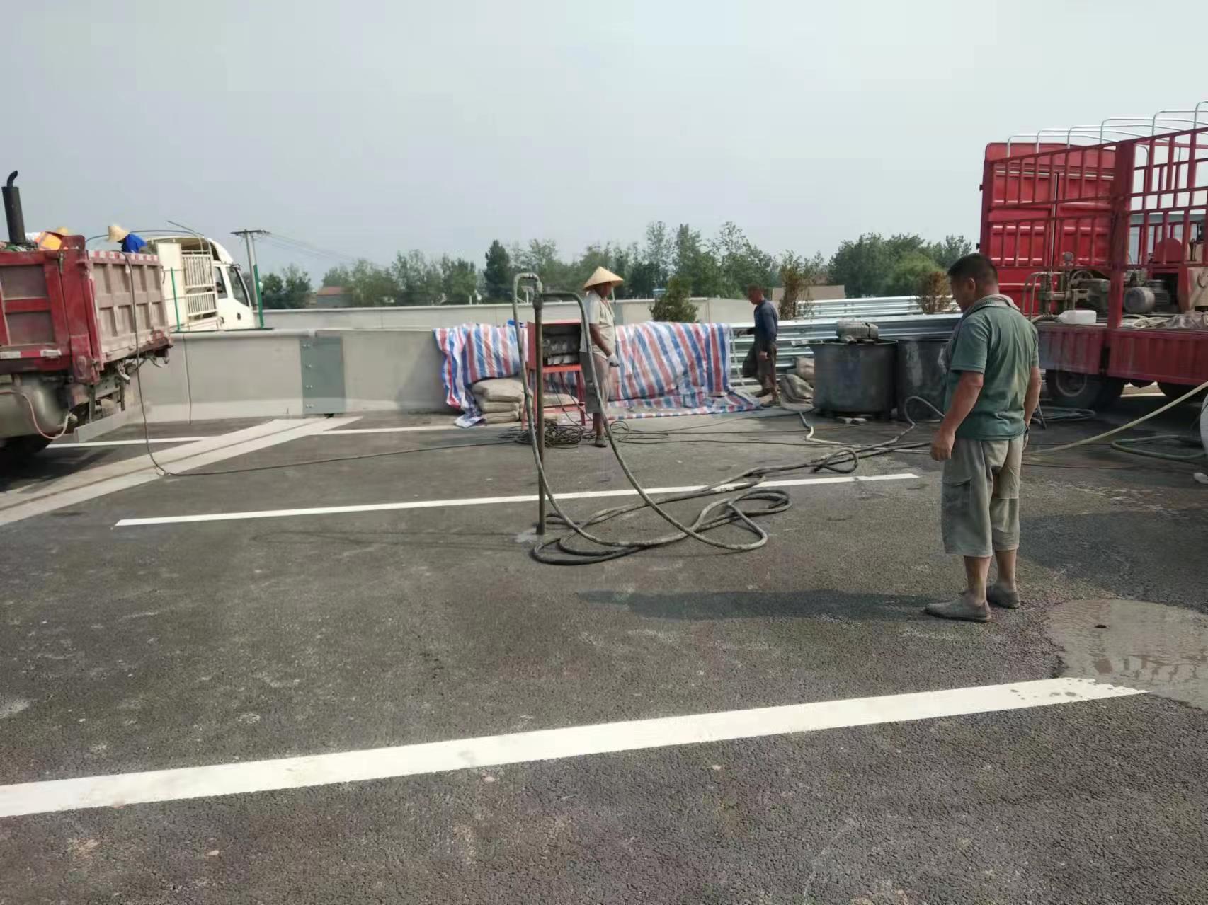 察哈尔右翼后路基注浆